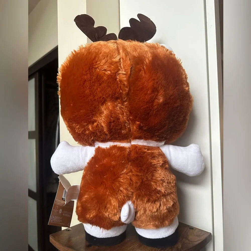 Hello Kitty Christmas Reindeer Greeter - Picture 3 of 7